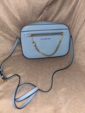 NWOT Michael Kors Light Blue Jet Set Saffiano Crossbody Bag with Chain Accent